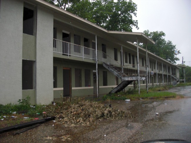 Rosa L. Parks Apartments in Montgomery, AL - Building Photo - Building Photo