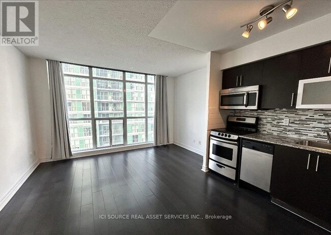 50 Town Centre Court in Toronto, ON - Building Photo - Building Photo