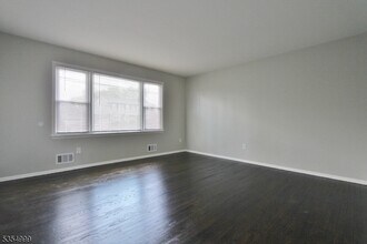 516 Hamilton Blvd in South Plainfield, NJ - Building Photo - Building Photo