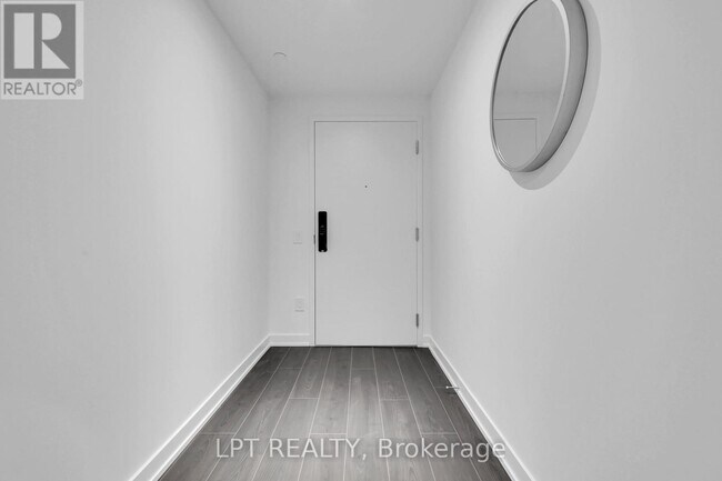 28 Ann St in Mississauga, ON - Building Photo - Building Photo