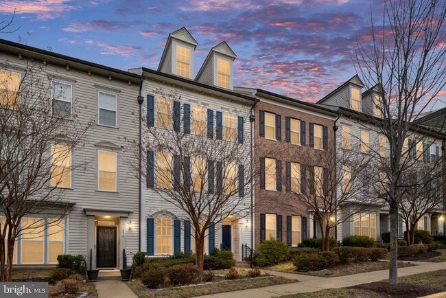 214 Almond Dr in Stafford, VA - Building Photo - Building Photo