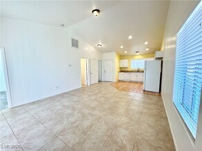 1070 S Potro Ave in Pahrump, NV - Building Photo - Building Photo