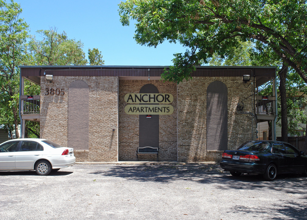 Anchor Apartments in Austin, TX - Building Photo