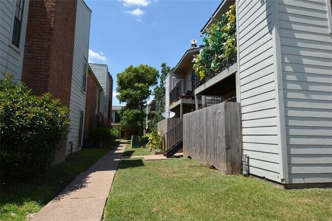 property at 10501 South Dr