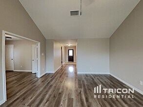 138 Kennedy Dr in Venus, TX - Building Photo - Building Photo