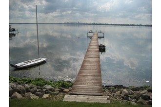 Lake Edge Apartments in Monona, WI - Building Photo - Building Photo