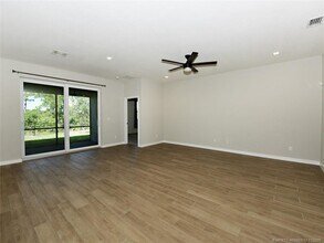 4554 NW King Ct in Jensen Beach, FL - Building Photo - Building Photo