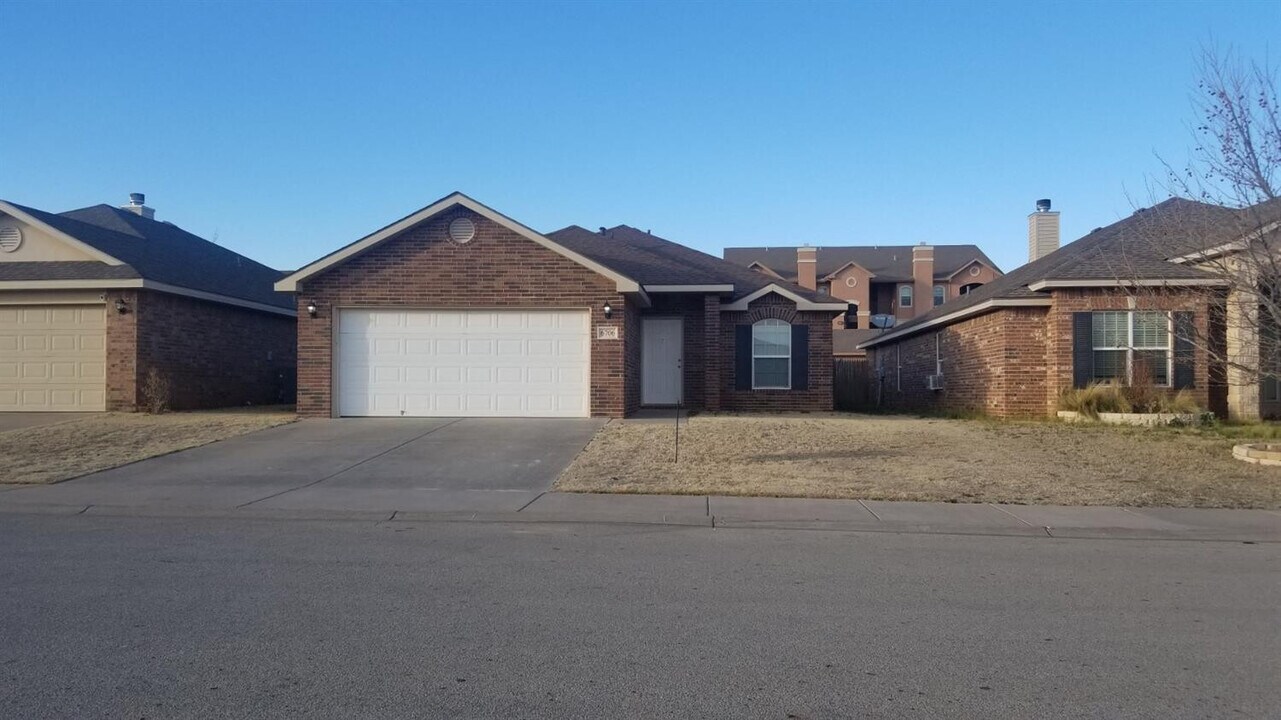 6706 84th St in Lubbock, TX - Building Photo