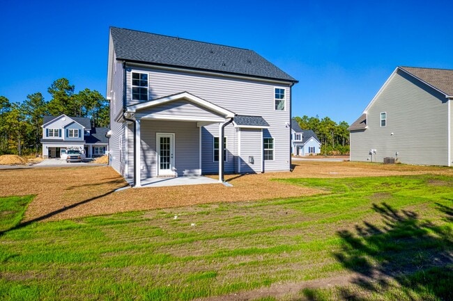 521 Transom Wy in Sneads Ferry, NC - Building Photo - Building Photo