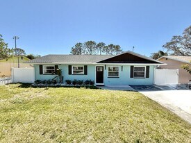 11786 126th Terrace N in Largo, FL - Building Photo