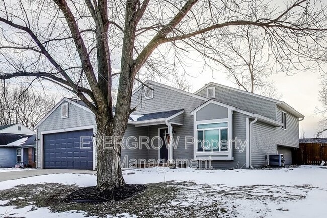 226 Creekway Ct in Whiteland, IN - Building Photo - Building Photo