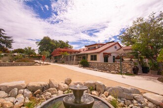 3643 N Mills Ave in Claremont, CA - Building Photo - Building Photo