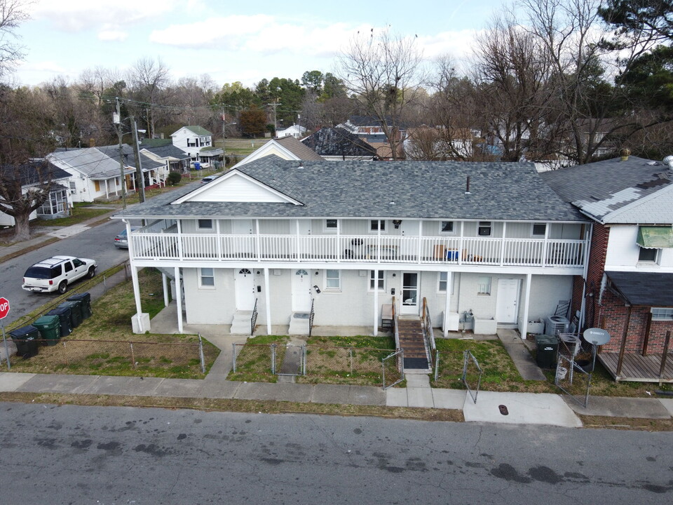 200 Bute St in Suffolk, VA - Building Photo