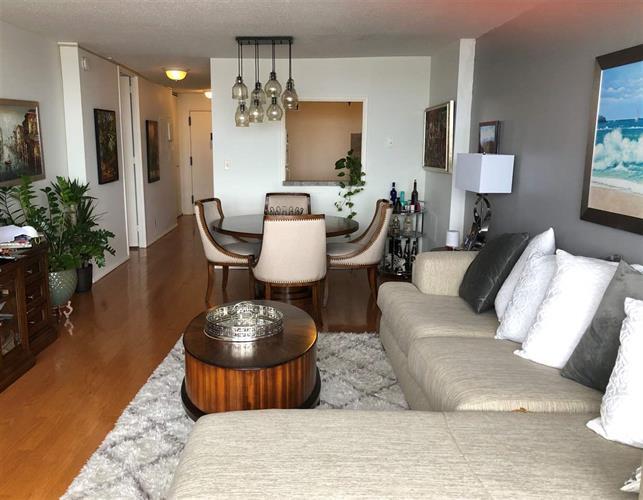 7000 Boulevard E-Unit -33J in Guttenberg, NJ - Building Photo - Building Photo