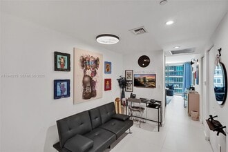 1300 S Miami Ave, Unit 4508 in Miami, FL - Building Photo - Building Photo