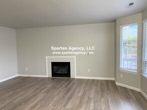 101 Whitley St NW in Orting, WA - Building Photo - Building Photo
