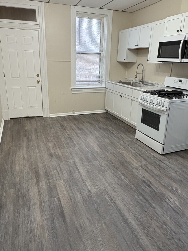 3411 Winnebago St, Unit Floor 2 in St. Louis, MO - Building Photo - Building Photo