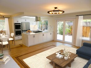 1113 Vailwood Way in San Mateo, CA - Building Photo - Building Photo