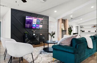 16502 Fox Knoll in San Antonio, TX - Building Photo - Building Photo