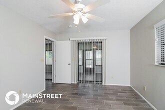 141 Loyola Rd in Venice, FL - Foto de edificio - Building Photo