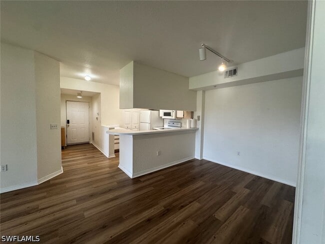 property at 6400 Aragon Way