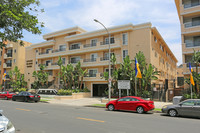 Mid-Wilshire Catalina in Los Angeles, CA - Foto de edificio - Building Photo