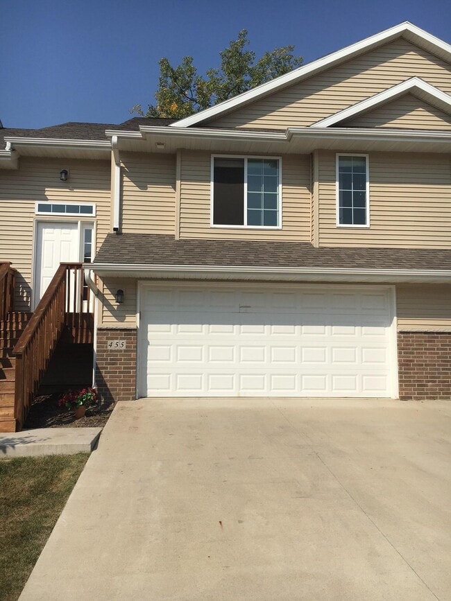 property at 462 RJ Dr