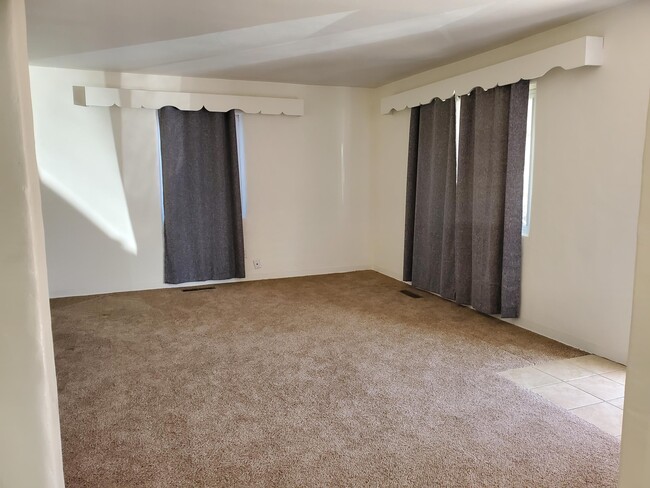 1301 Princeton Dr NE-Unit -A in Albuquerque, NM - Building Photo - Building Photo