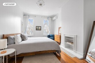 80 India St in Brooklyn, NY - Building Photo - Building Photo