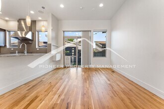 3168 Syracuse St in Denver, CO - Building Photo - Building Photo