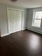 94 W Main St in Vernon, CT - Building Photo - Building Photo