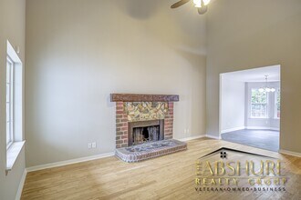 852 Willow Bay Dr in Fuquay Varina, NC - Building Photo - Building Photo