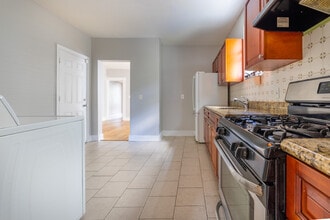 221 Coleman St in Bridgeport, CT - Building Photo - Building Photo