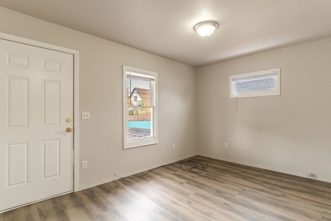 331 Malaga Ave in Wenatchee, WA - Building Photo - Building Photo