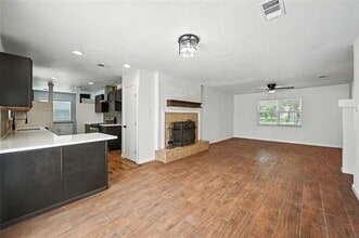 5600 Conroy St in Fort Worth, TX - Building Photo - Building Photo