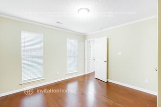 4516 Brownes Ferry Rd in Charlotte, NC - Foto de edificio - Building Photo