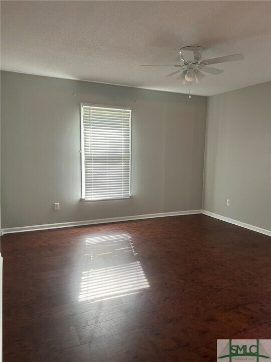 4 Cromwell Pl in Savannah, GA - Building Photo