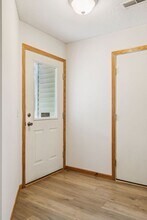 337 Williamsburg Pl in New Richmond, WI - Building Photo - Building Photo