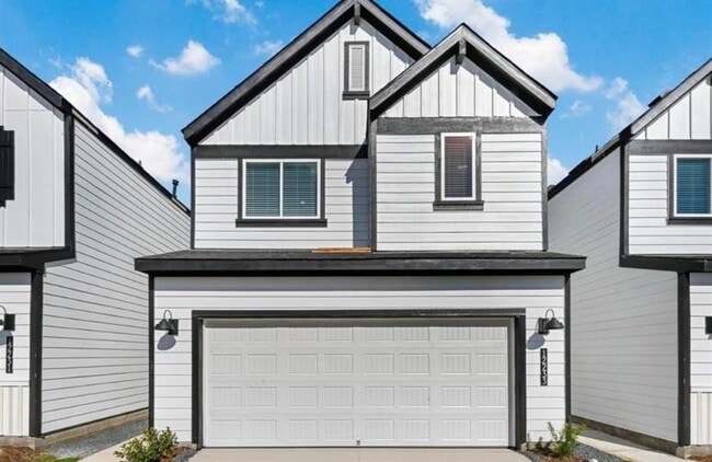 property at 2924 Crown Gate Dr