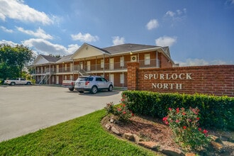 Spurlock North Apartments in Nederland, TX - Building Photo - Building Photo