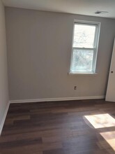 4230 W Girard Ave in Philadelphia, PA - Building Photo - Building Photo