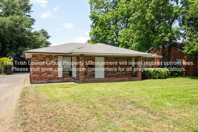 property at 712 Texas Ave