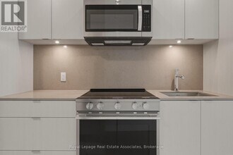 25 Cordova Ave in Toronto, ON - Building Photo - Building Photo