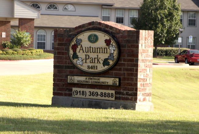 Autumn Park in Bixby, OK - Foto de edificio - Building Photo