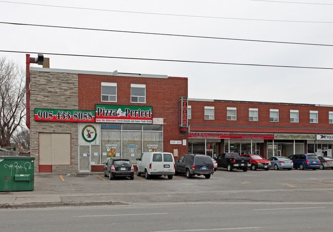 357-377 Wilson Rd S in Oshawa, ON - Building Photo - Building Photo
