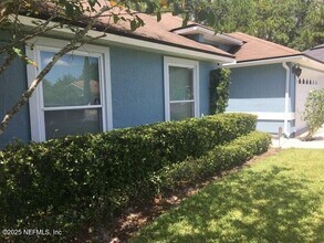 12002 Sunchase Dr in Jacksonville, FL - Building Photo - Building Photo