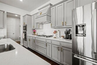 638 Taylor Dr in Rockwall, TX - Building Photo - Building Photo