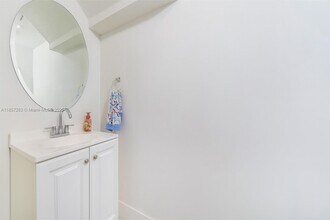 10237 SW 228th Terrace in Cutler Bay, FL - Building Photo - Building Photo