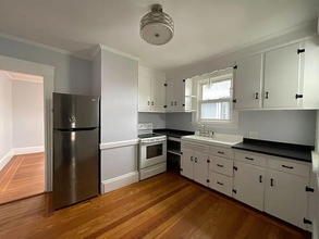 143 Irving Ave in Providence, RI - Foto de edificio - Building Photo