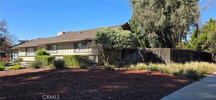 129 Sunridge Way in Redlands, CA - Building Photo - Building Photo